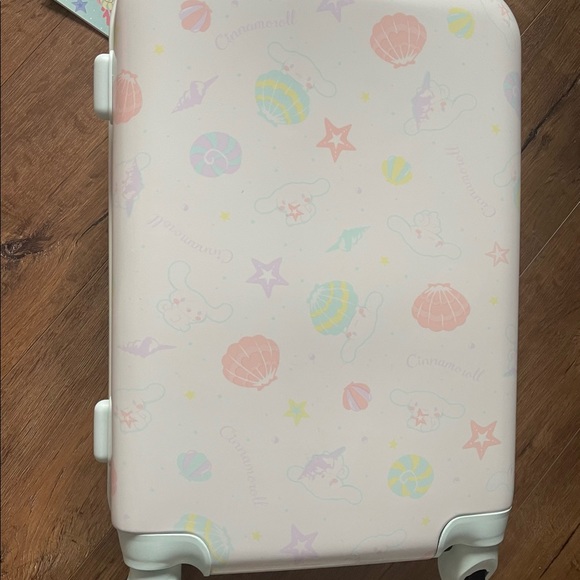 CINNAMOROLL-VERY RARE Medium Hard Side Suitcase - Picture 7 of 15